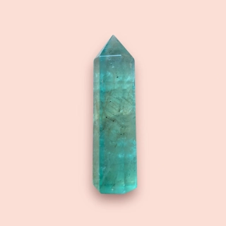 Fluorit obelisk 8 cm 